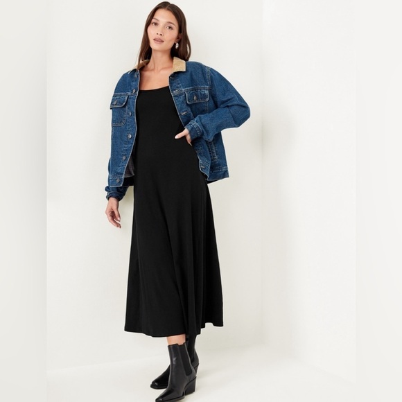 NWT! Old Navy Black Jack Fit & Flare Ribbed Maxi Dress - Multiple Sizes 👗 - Picture 3 of 10